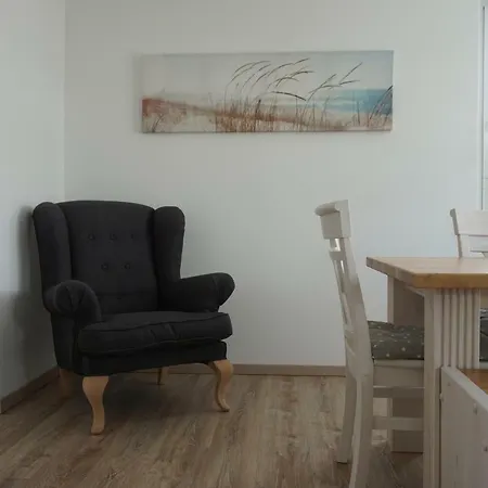 Haus Leonora * Goehren (Ruegen)