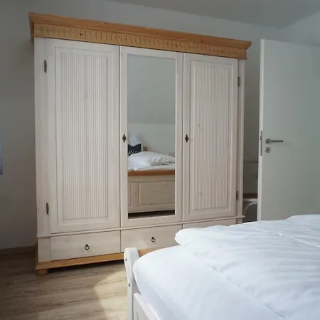 Holiday home Haus Leonora *