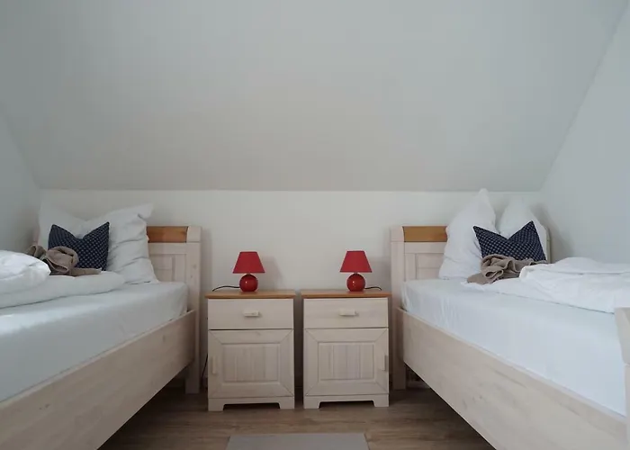 Haus Leonora * Goehren (Ruegen)